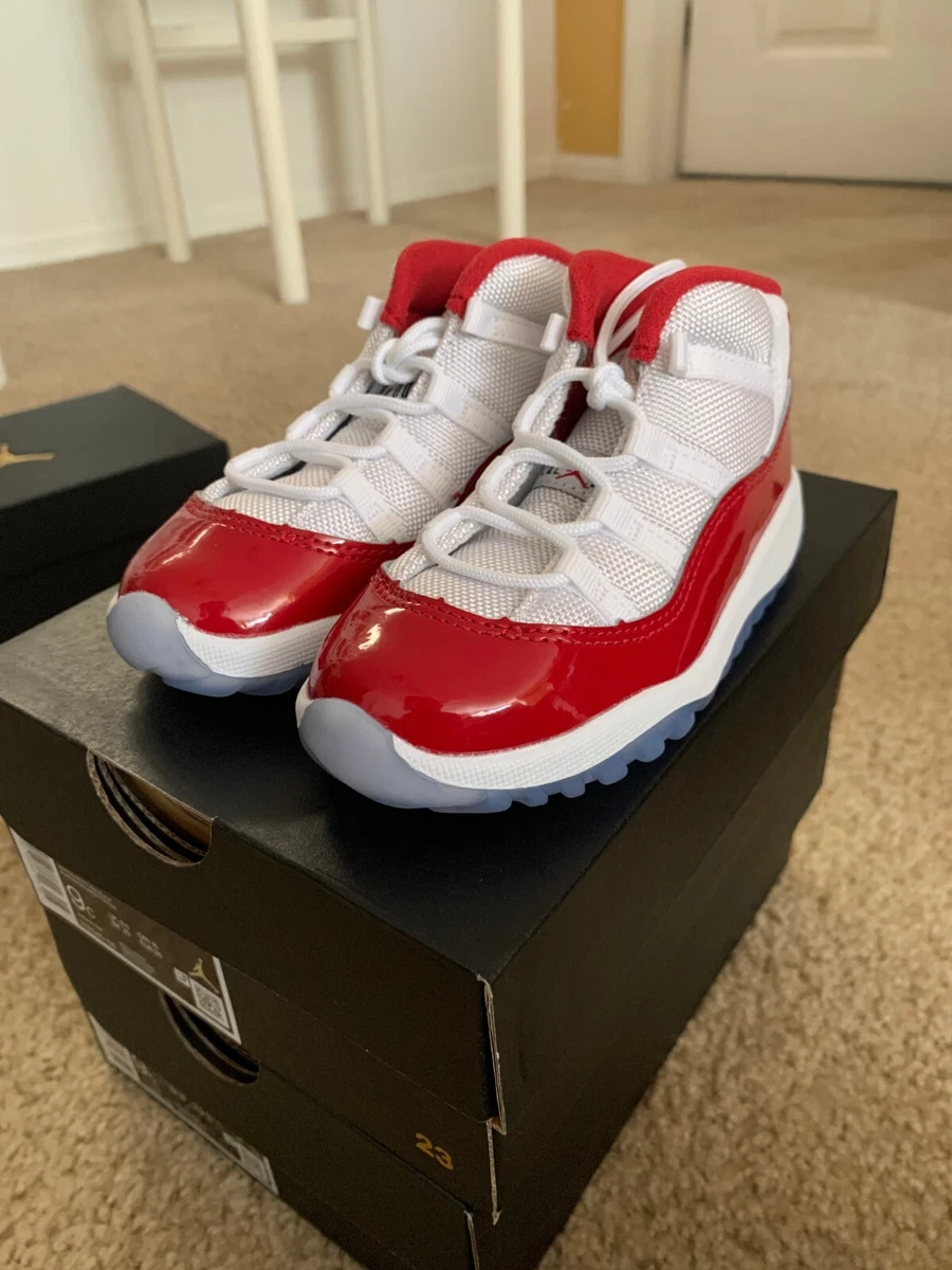 Retro 11 hotsell varsity red