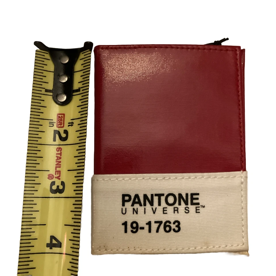 Pantone Universe Wallet Funky Red 19-1763 Credit Card Holder 🔴 - Image 4 of 4
