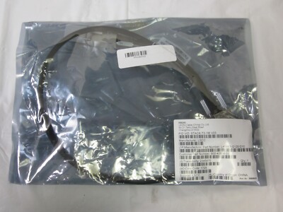 New Cisco STACK-T2-1M V03 Stacking Cable 1M