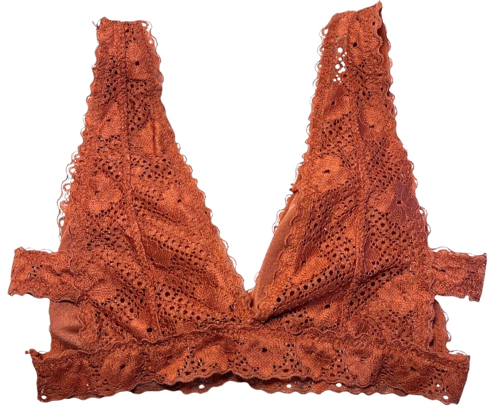 Pullover True Rue21 Bralette Juniors Pequeño Cobre Acolchado Encaje Cuello en V Sin Alambres Foto 2 de 4