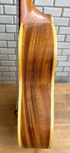 Solid Acacia Koa concert Ukulele, mop inlaid cat pattern, UKC184 - Picture 7 of 14