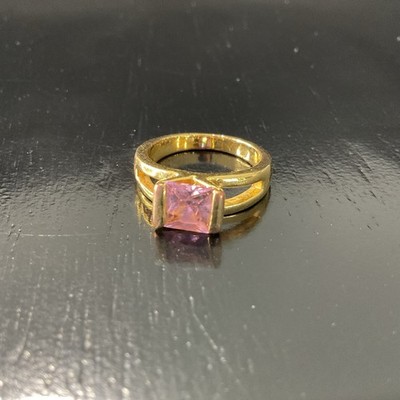 Vintage Gold Tone Pink Princess Cut Statement Ring Size 8