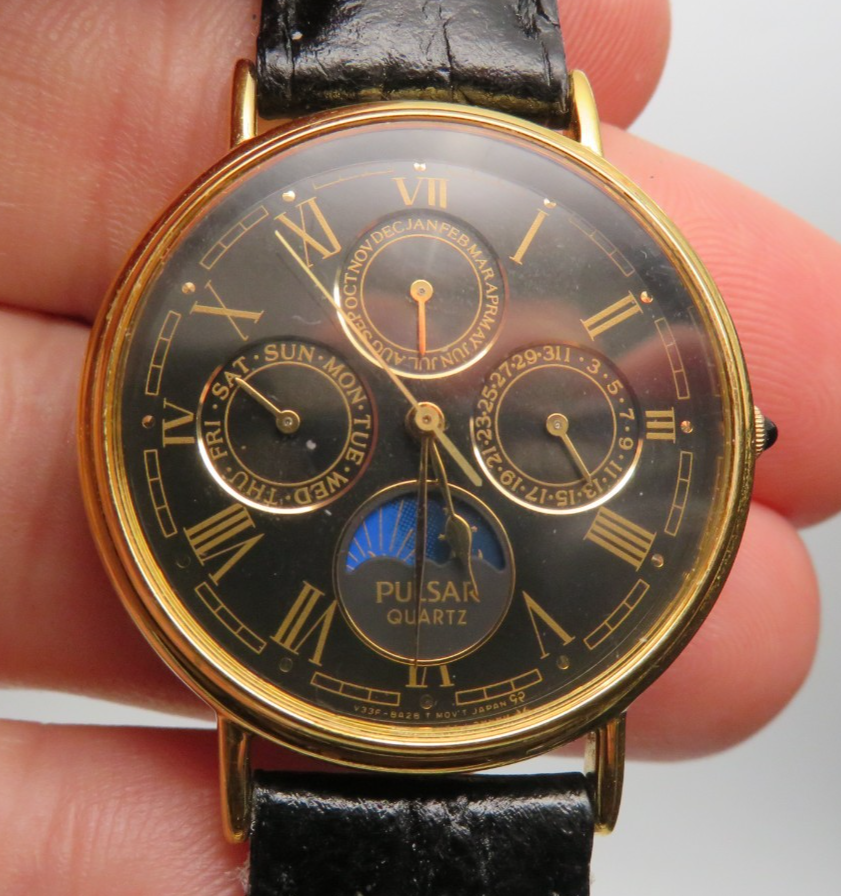 Pulsar Quartz Triple Calendar Sun Moon V33F-8A10 Mens Watch New