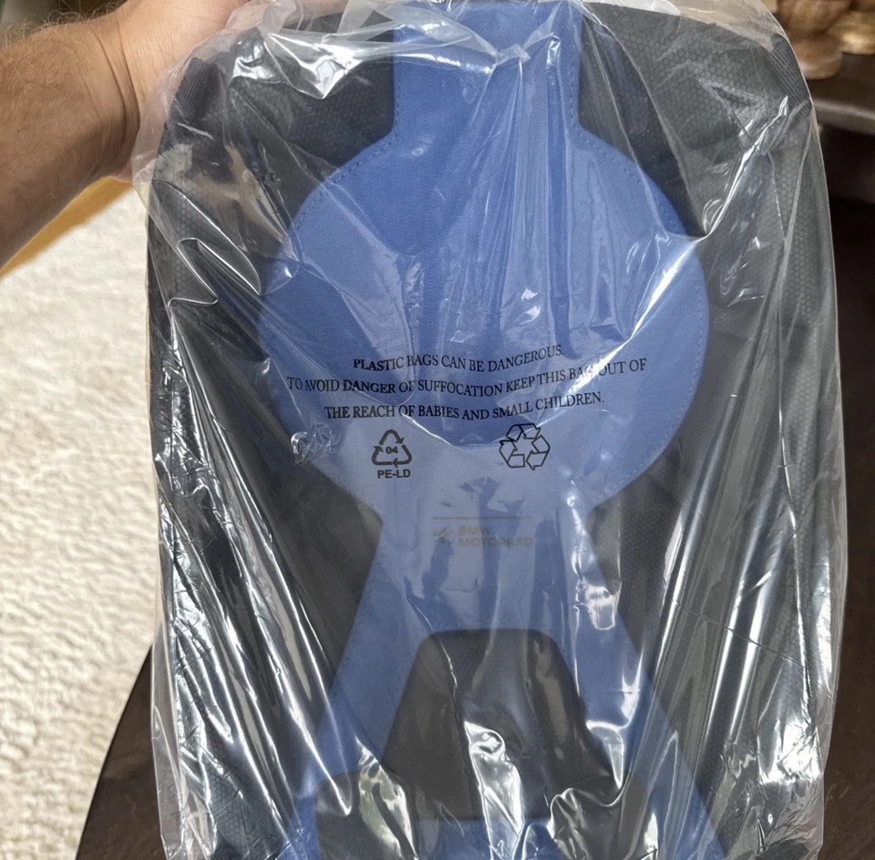 BMW Tankrucksack Black Collection – groß | NEU - Bild 2 von 2