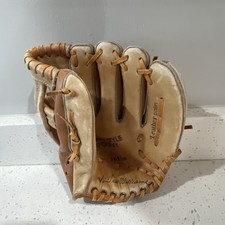 Vintage Ted Williams Leather Baseball Glove 16158 Sears Roebuck and Co RHT