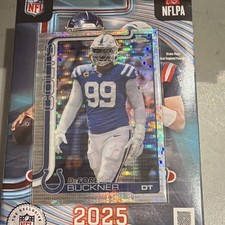Topps DeForest Buckner Indianapolis Colts 2025 Chrome Football Card #133
