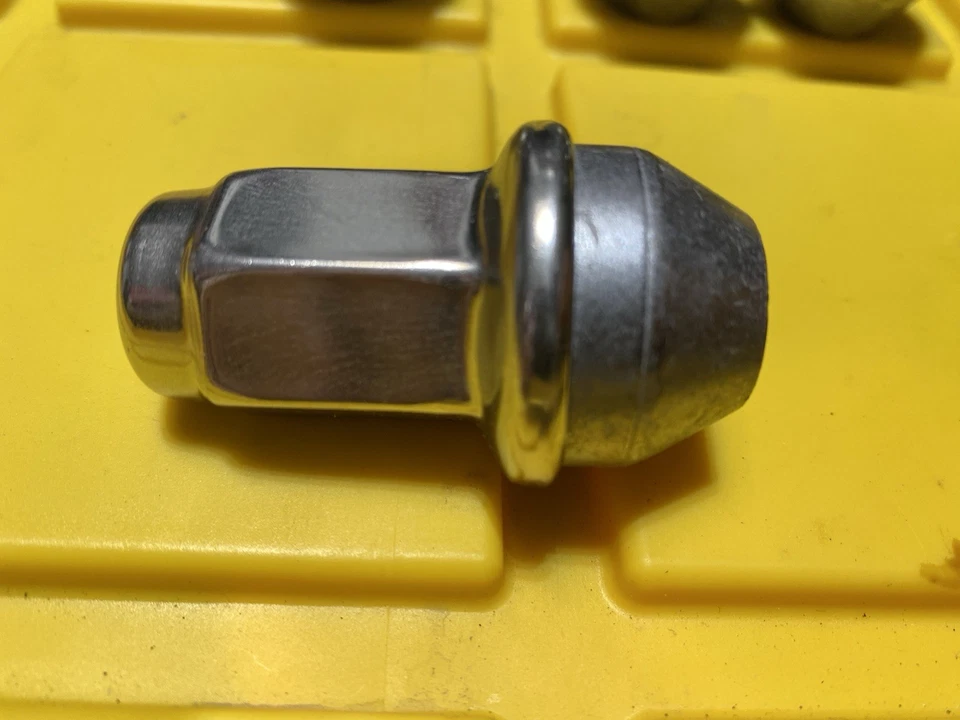 ⭐2004-2014 Ford F150 Set Of 24 14 x 2.0 Under Cap Factory OEM Lug Nuts Truck HD - Image 4 of 4