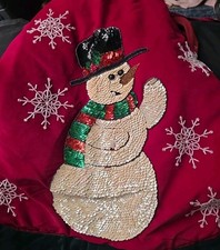 Red/ Green Velvet Tree Skirt Snowman with Sequin Accents Beautiful! 24in