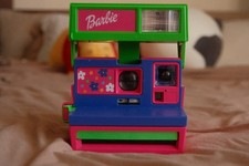 Barbie Polaroid 600