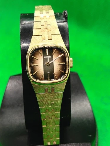 Vintage Seiko 11-3940 Ladies Watch gold Tone Japan Mechanical 1970s Working