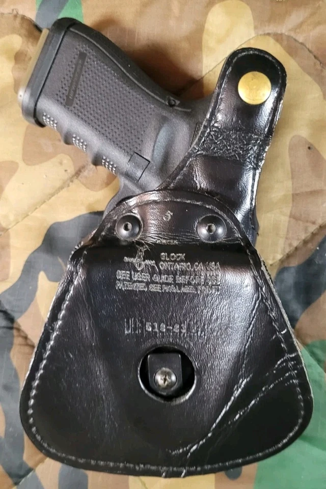 Safariland Glock 17,22,19,23,47,49,25,19x Left-hand Owb Black Leather Paddle - Image 2 of 4