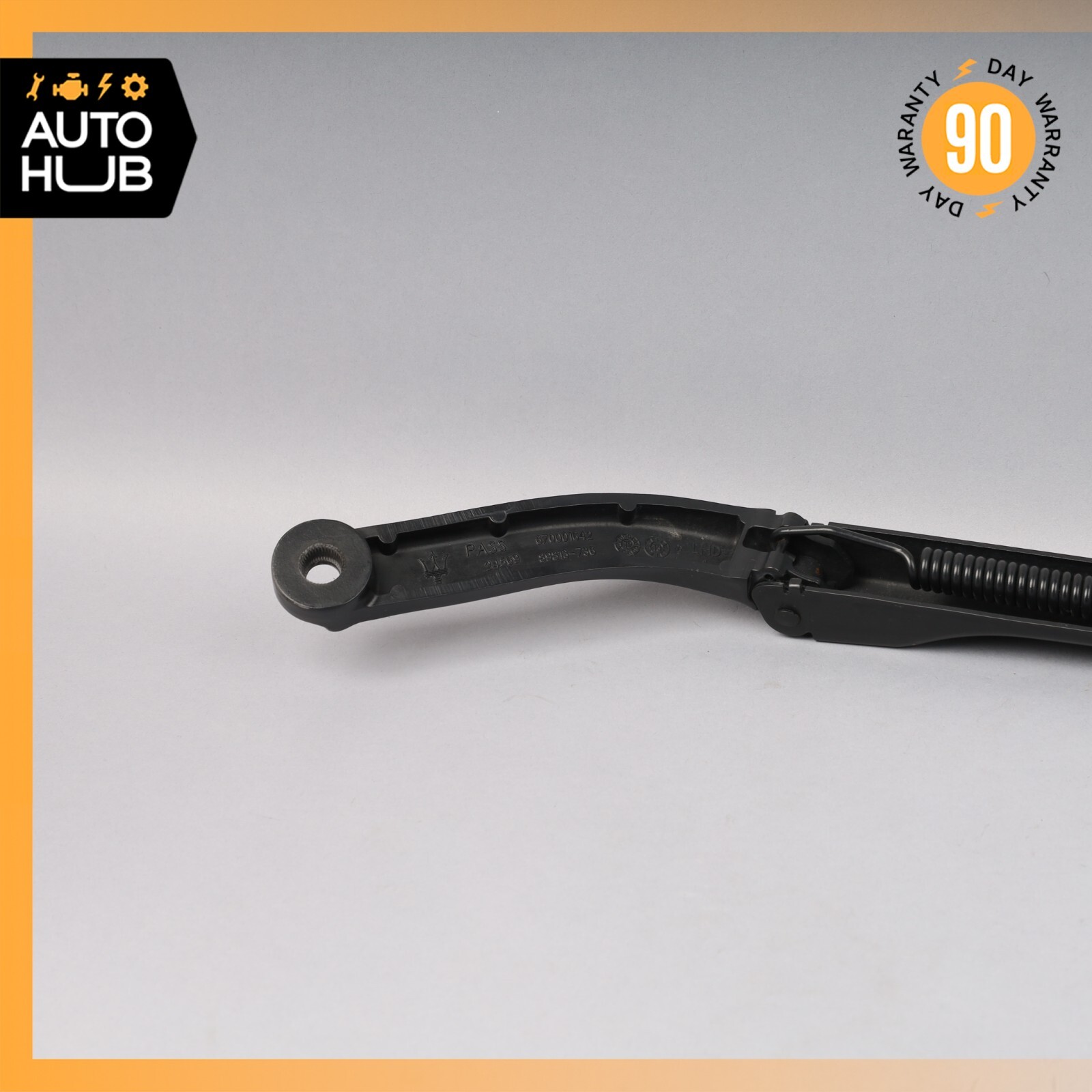 14-22 Maserati Ghibli Right Side Windshield Washer Wiper Arm Blade 670001642 OEM