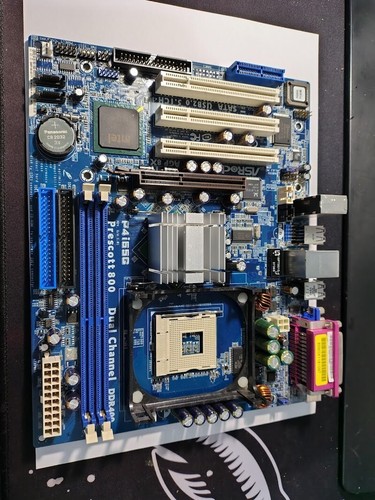 Placa madre Intel ASRock P4I65G, Socket 478, funciona retro - Imagen 4 de 4