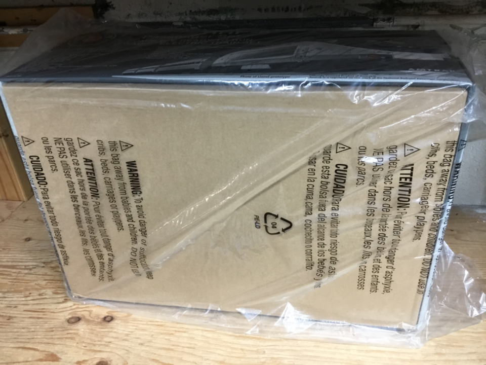 NEW LIONEL Amtrak HHP8 Passenger Set COMPLETE O Gauge RARE Train SET 6