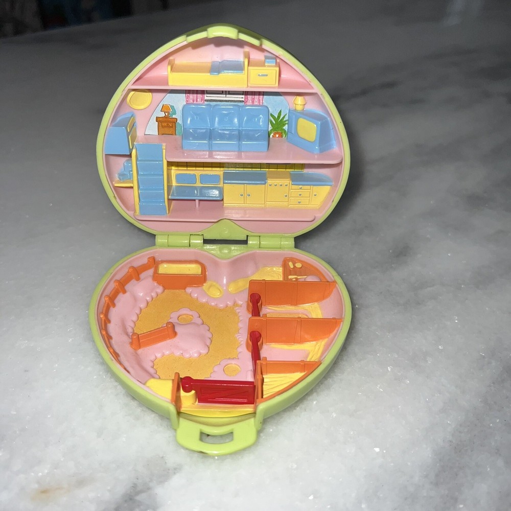 Vintage Polly Pocket Polly's Pony Club-Compact-Green-1989 Bluebird-Compact Only