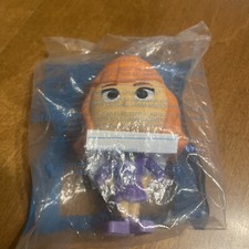 Scooby Doo 3 Daphne McDonald  s Happy Meal Toy Bobble Head