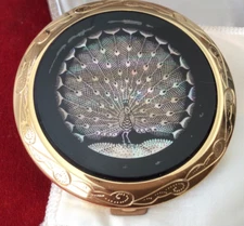 Vintage 1950’s Gold Plated iridescent Peacock Powder Compact In Box Excellent