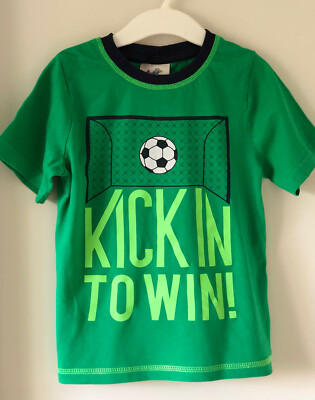 TOPOLINO Kurzarm T-Shirt ''Kick in to win'' Fußball EM WM Gr. 98/104 grün