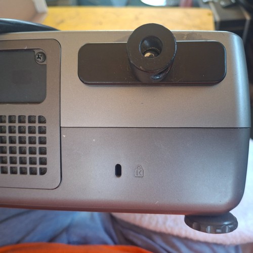 Proyector de cine en casa Epson PowerLite 81P HDMI LCD - Imagen 10 de 13
