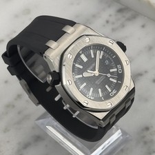 Early 2010's Audemars Piguet Royal Oak Offshore Dive Watch 15703ST.OO.A002CA.01 4