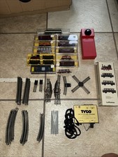 N scale model train lot Of 15 Cars 54pcs Of Track Transformer Atlas Bachmann EUC