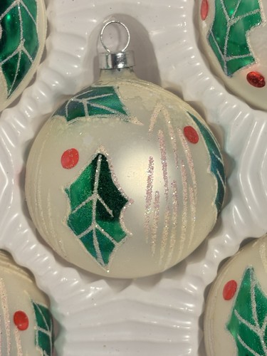Adornos de vidrio vintage Bradford Christmas Trimmeries, 4,5 pulgadas, juego de 5 acebo - Imagen 7 de 8
