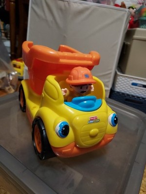 2009 Little People Working Sounds Dump Truck Plus Man