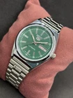 Vintage Refurbished Seiko 5 Automatic Men's Day/Date Japan Made Wrist Watch
