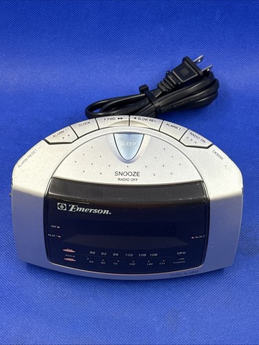 Emerson Dual Radiowecker Digital CK5050 Vintage - Bild 2 von 5