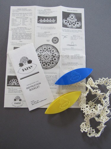 TATSY Beginner Tatting Kit 2 Shuttles & How To Instructions