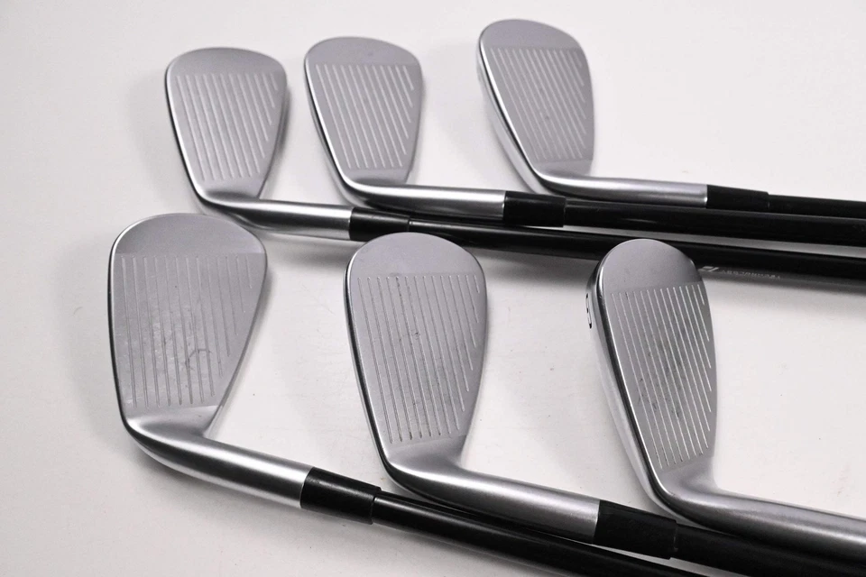 Mizuno JPX 925 Hot Metal Pro Irons / 6-PW+GW / Senior Flex MMT 55 Shafts - Image 3 of 4