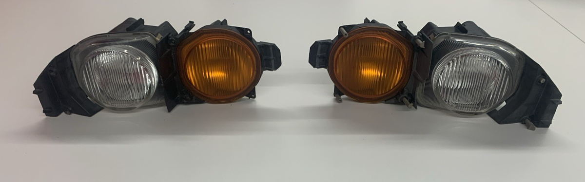 OEM Nissan Skyline R33 Series 2 Used Front Fog Light Turn Signal