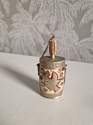 Tibetische Tabakflasche