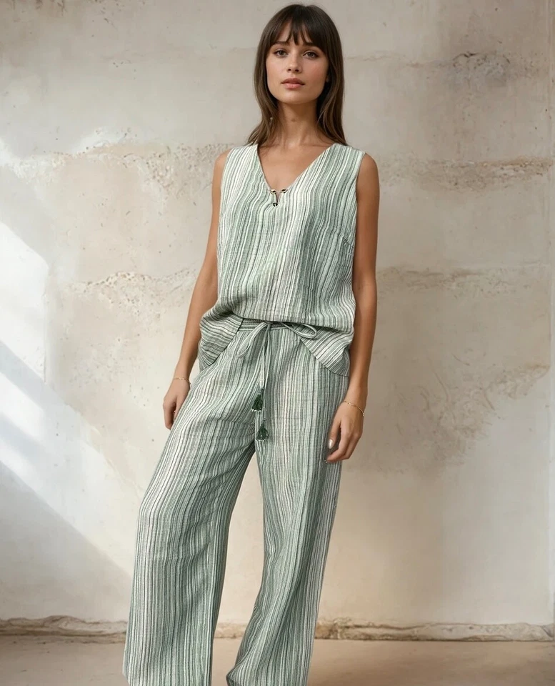 Tela de muselina de doble gasa con rayas brillantes | Tonos verdes y lilas | 2 yardas Foto 2 de 4