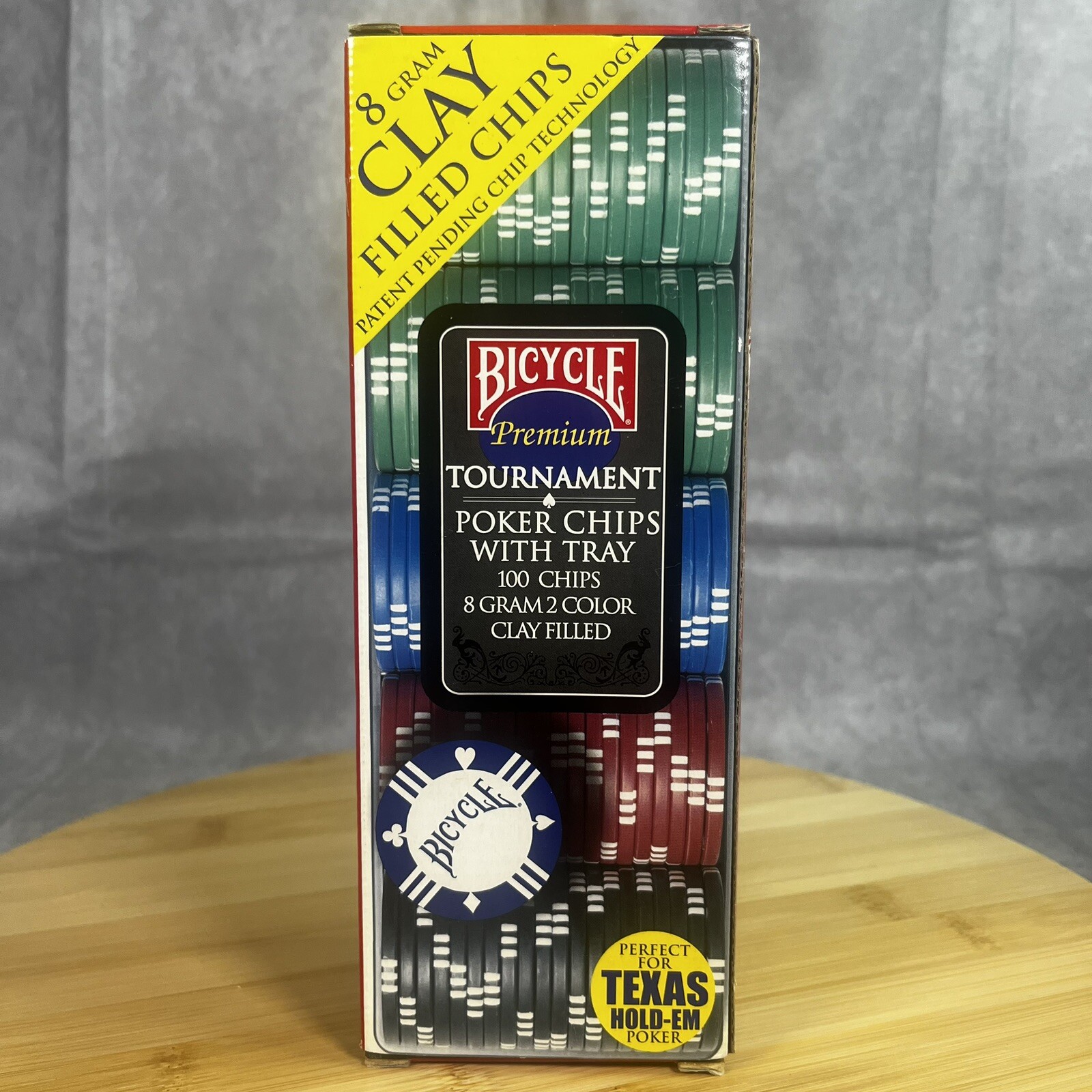 Bicycle Premium Tournament Poker Chips With Tray - 100 8 Gram Clay Filled Chips