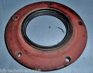 Deckel für Radlager von Hanomag Brillant 600 Oldtimer Traktor