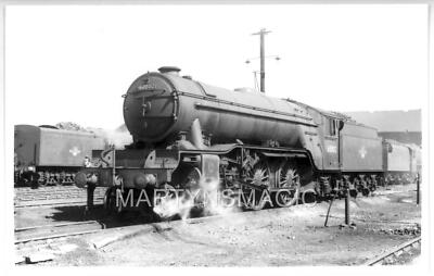 B11 British Railway Foto V2 60802 @ Haymarket