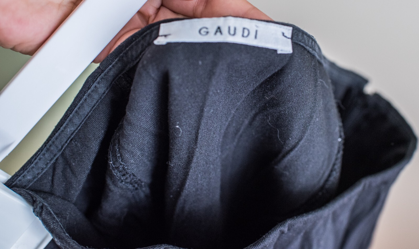 Gaudi women's black solid polyester long skirt EU… - image 6