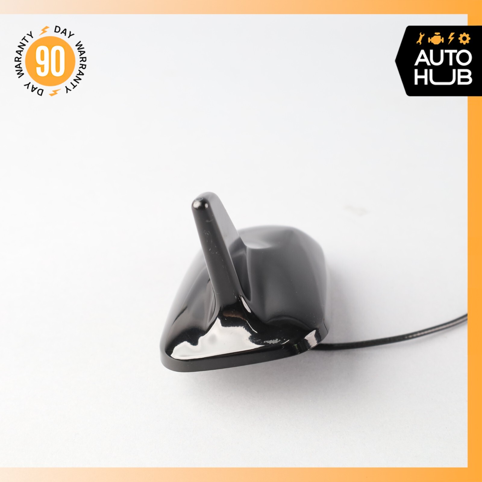 03-13 Maserati Quattroporte M139 Top Roof Shark Fin Radio Antenna GPS OEM 71k