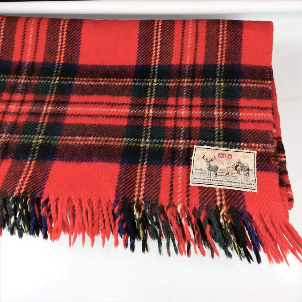 Wollen AaBe Plaids Dutch Wool Blanket Royal Stewart Tartan Red Plaid