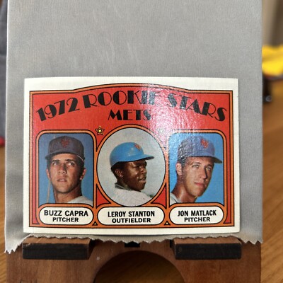 1972 Topps - 1972 Rookie Stars #141 Jon Matlack, Leroy Stanton, Buzz Capra (RC)