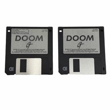 Doom IBM PC, 1993 3.5" Floppy Disk Set Vintage GT Interactive Software Game