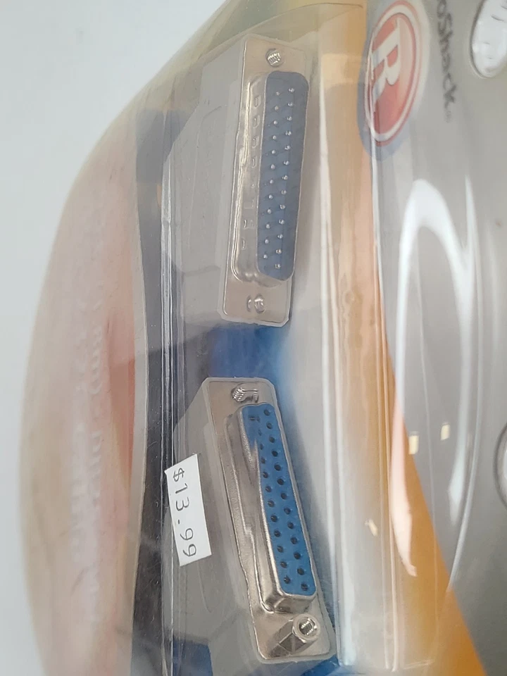 RadioShack 6ft Serial DB25/DB25 Straight-thru RS232C Male to Male Cable NEW! - Image 3 of 4