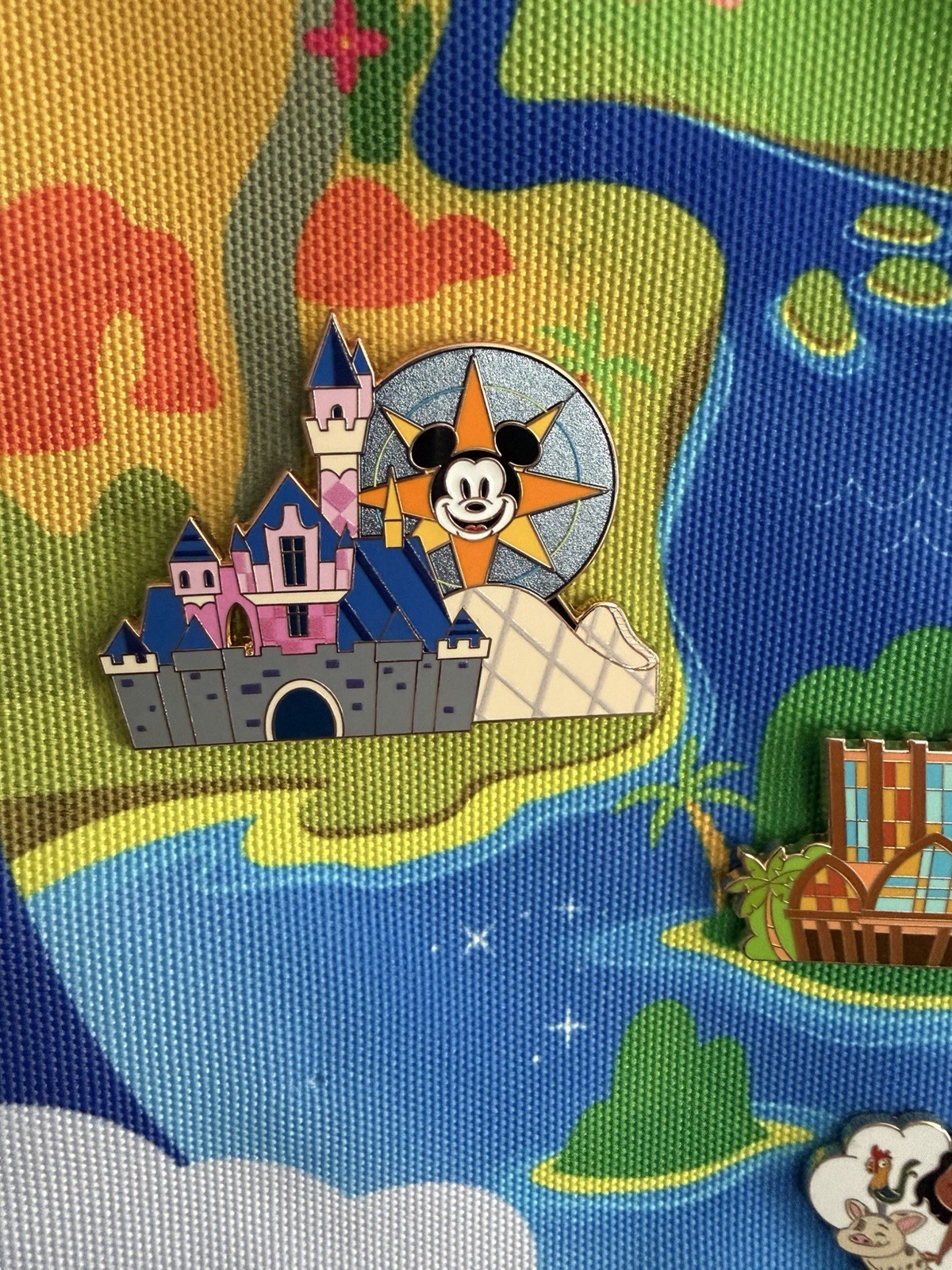 Disneyland DCA Castle Mystery Destination WDI MOG D23 2025 Pin le 500