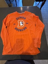 Nike Denver Broncos Long Sleeve T-Shirt Mens M Orange NFL Football Retro D Logo