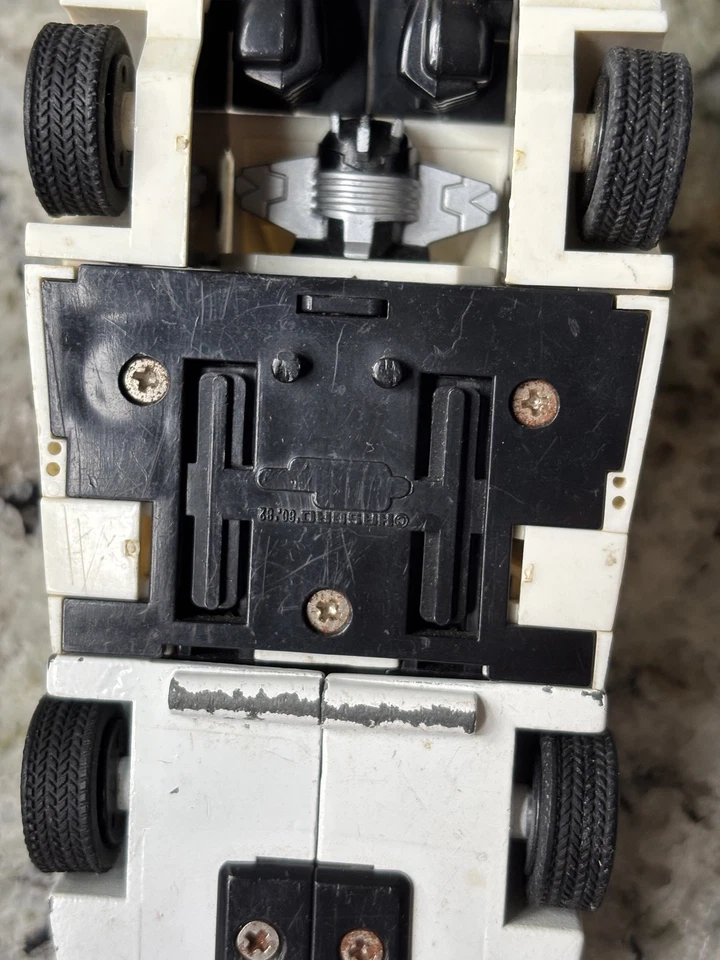 TRANSFORMERS G1 TAKARA Lancia Stratos Turbo WHEELJACK Figure classic toy - Image 2 of 4