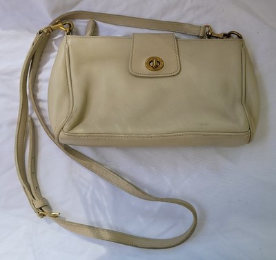 Vintage Coach Bag Leather Purse Pocketbook Handbag Turn Lock Casual Crossbody 