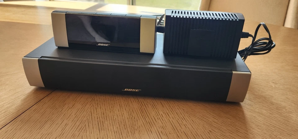 Centro multimedia Bose Lifestyle MC1 V30/V20 pantalla y fuente de alimentación sin control remoto probado Foto 2 de 4