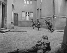 British Troops clearing out German Snipers 8x10 World War II WW2 Photo 382