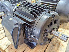 NEW WEG 15 HP W22 SERIES MOTOR / 230/460 VOLT 1770 RPM 254T  FRAME